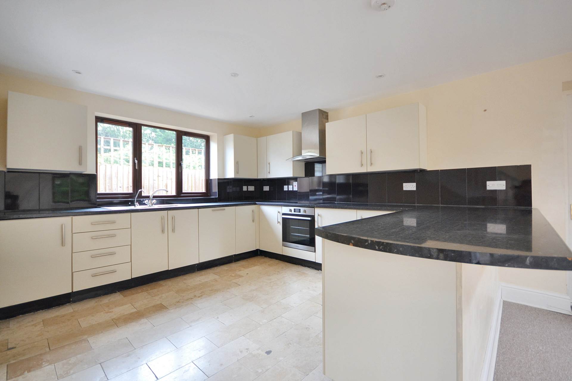 Court Road, Strensham, Worcestershire, Image 11