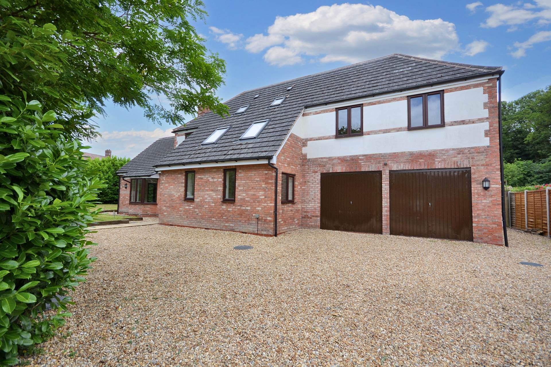 Court Road, Strensham, Worcestershire, Image 25