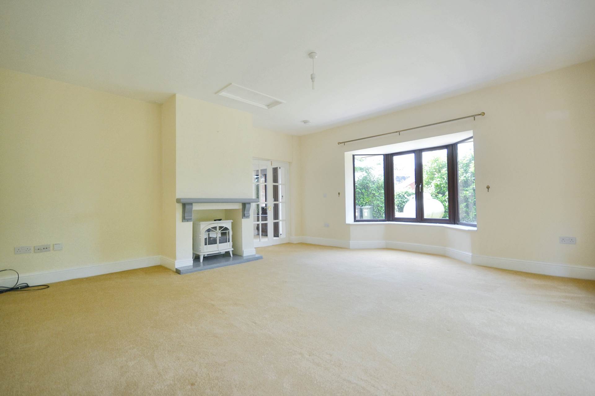 Court Road, Strensham, Worcestershire, Image 4