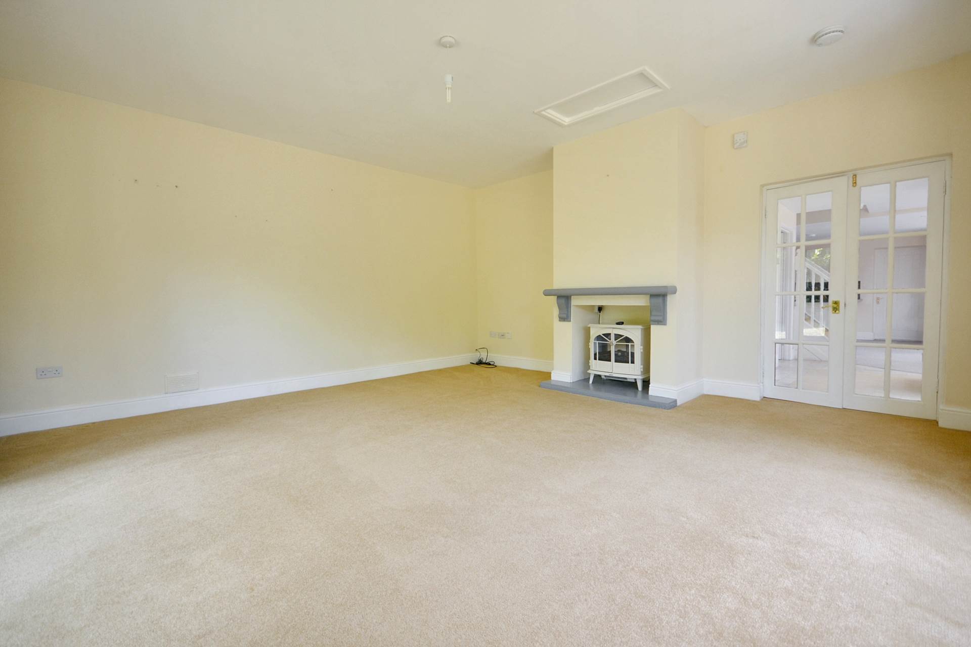 Court Road, Strensham, Worcestershire, Image 6