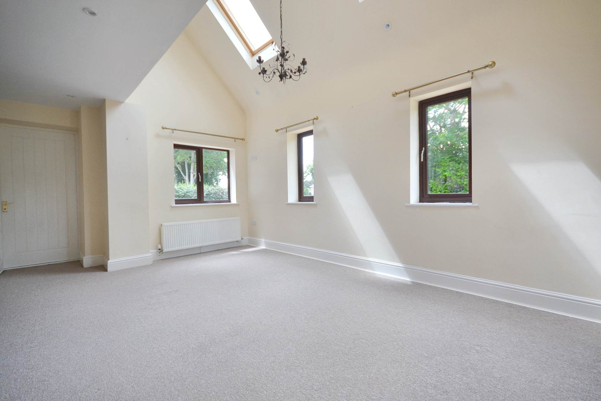 Court Road, Strensham, Worcestershire, Image 8