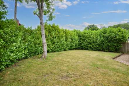 Court Road, Strensham, Worcestershire, Image 2