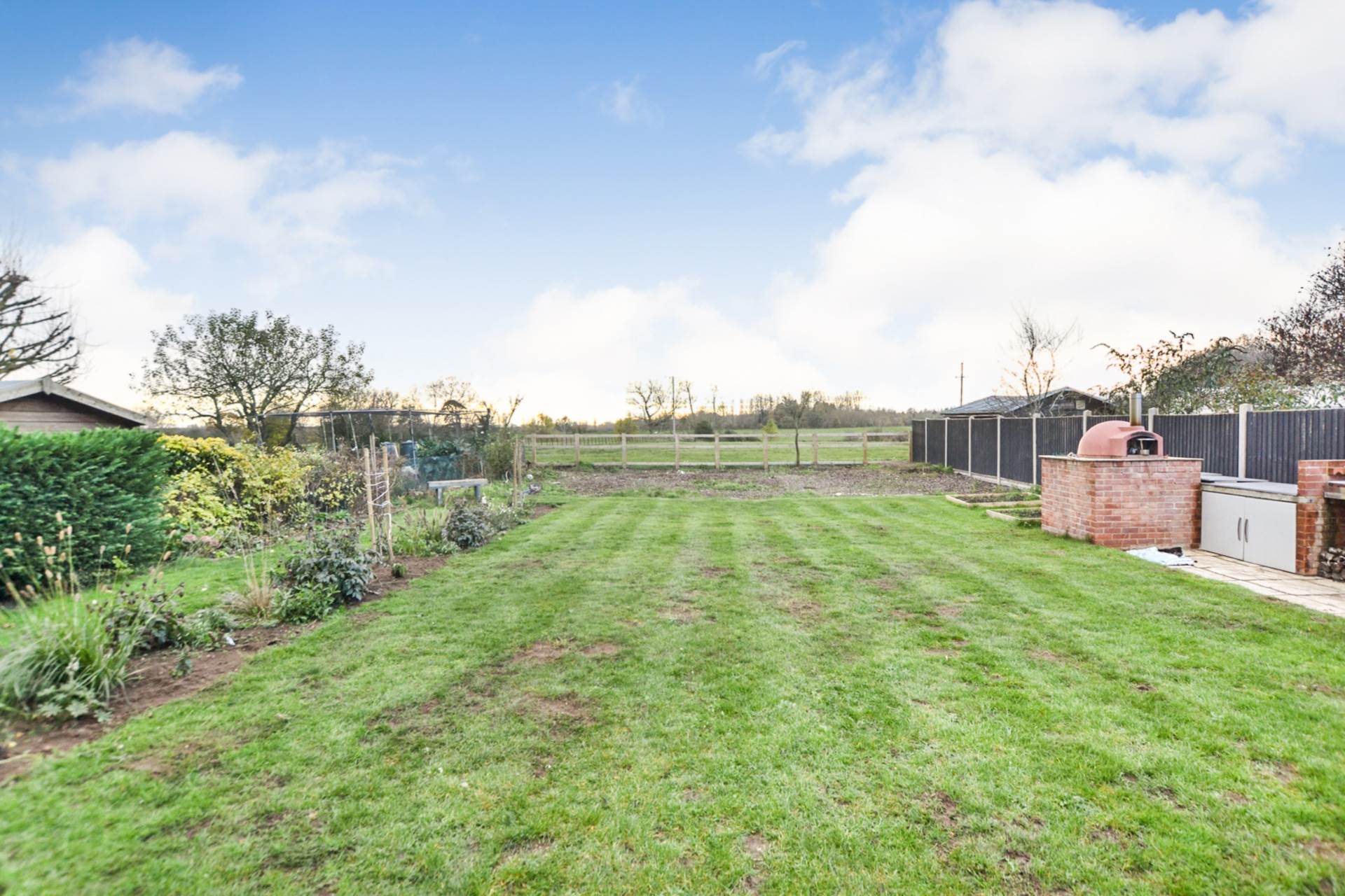 Fleet Road, Twyning, Gloucestershire, Image 13