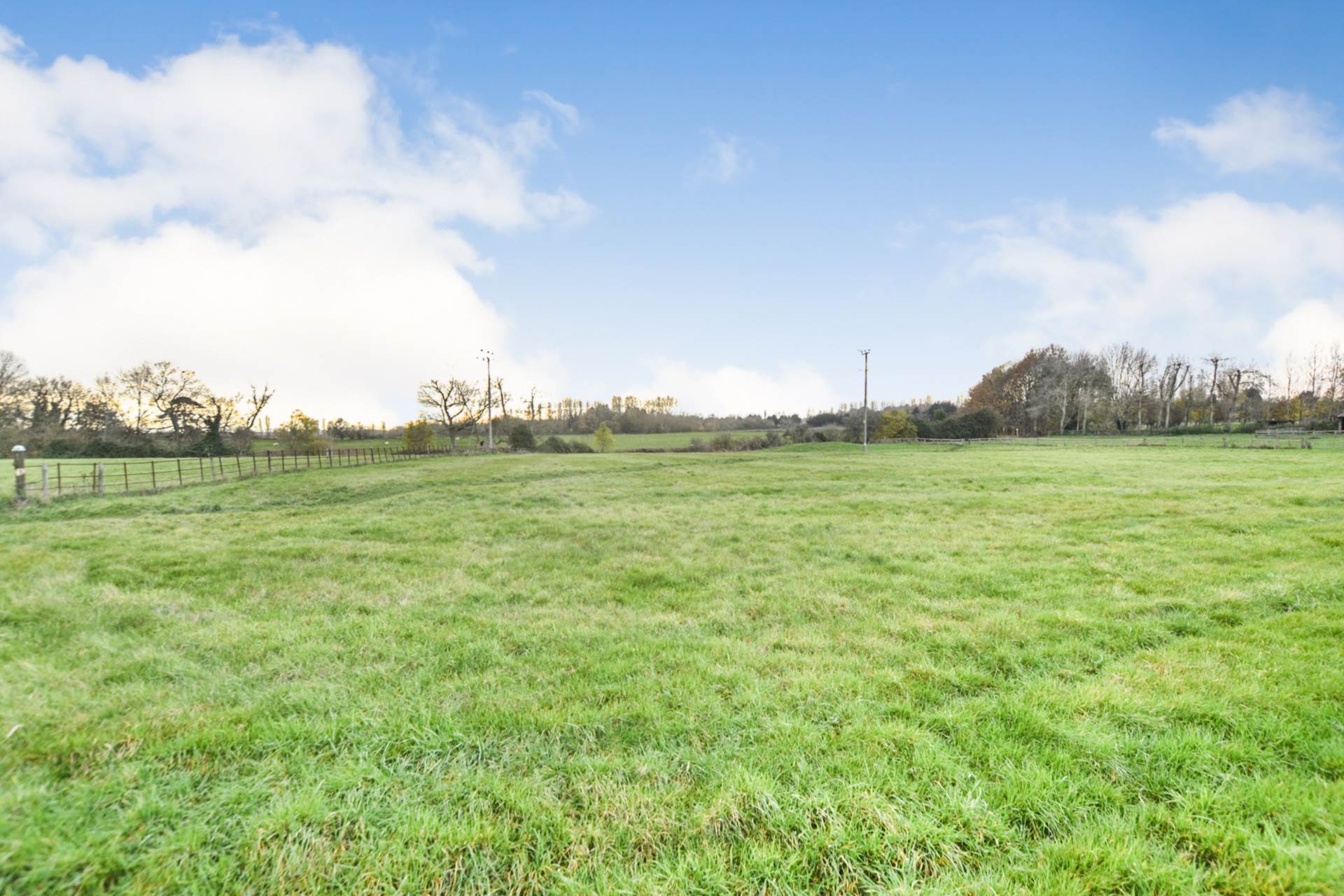 Fleet Road, Twyning, Gloucestershire, Image 14