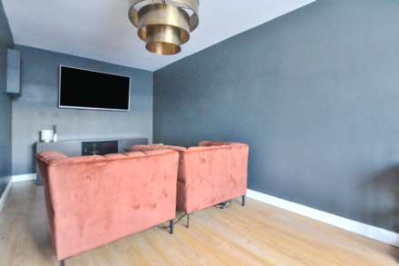 Fleet Road, Twyning, Gloucestershire, Image 9