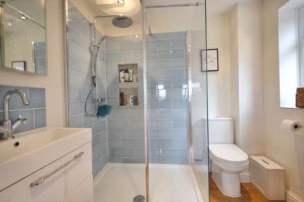 Cheltenham Road, Little Beckford, Tewkesbury, Gloucestershire, Image 16