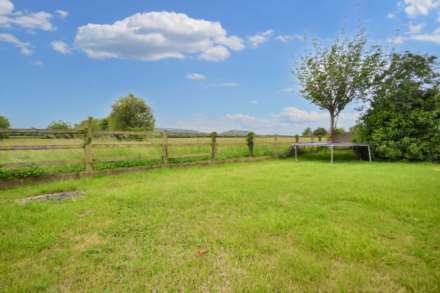 Cheltenham Road, Little Beckford, Tewkesbury, Gloucestershire, Image 2