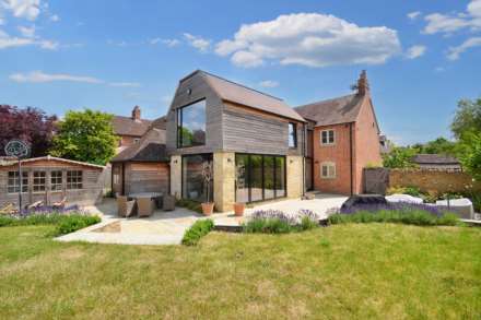 Main Road, Bredon, Tewkesbury, Gloucestershire, Image 37