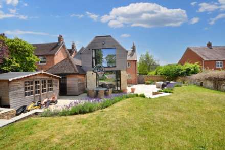 Main Road, Bredon, Tewkesbury, Gloucestershire, Image 39