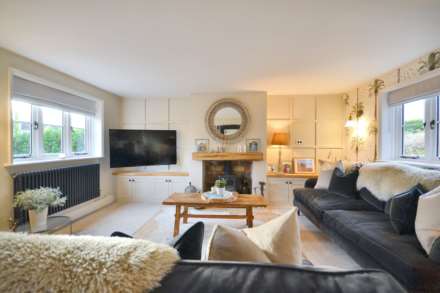 Main Road, Bredon, Tewkesbury, Gloucestershire, Image 5