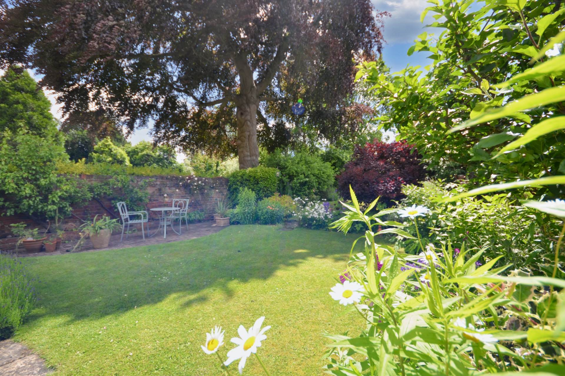 High Street, Prestbury, Cheltenham, Gloucestershire, Image 14