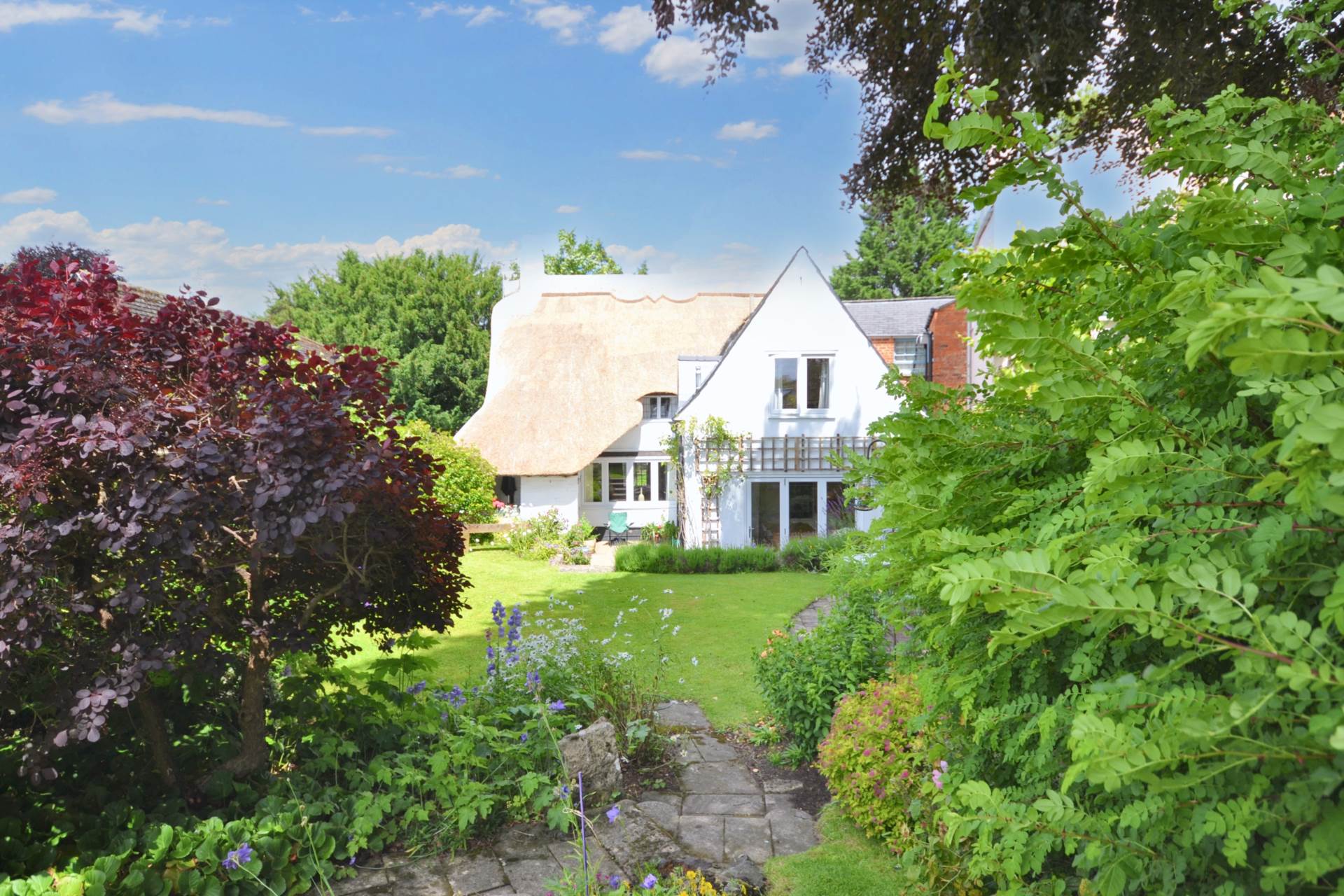 High Street, Prestbury, Cheltenham, Gloucestershire, Image 22