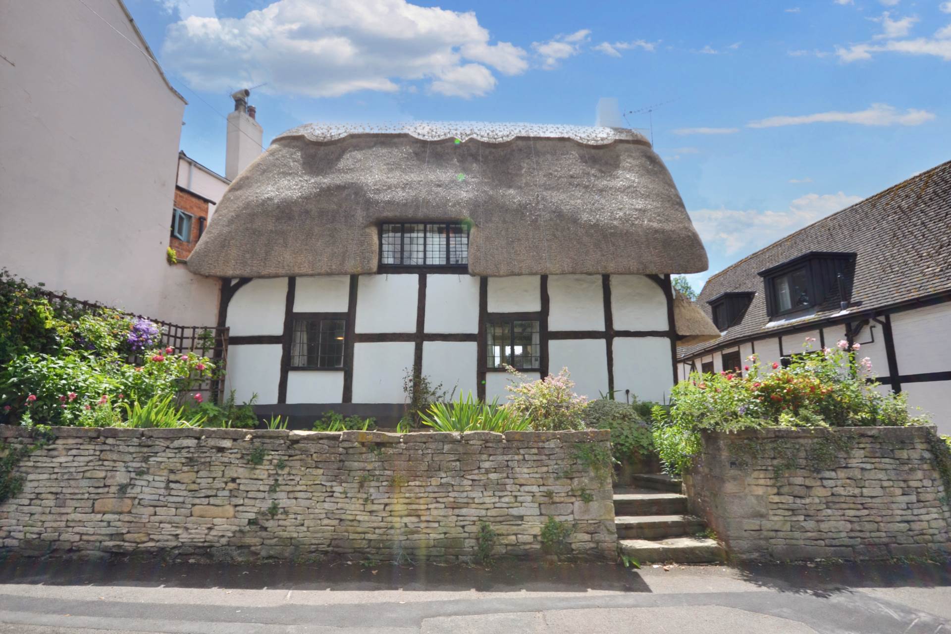 High Street, Prestbury, Cheltenham, Gloucestershire, Image 26