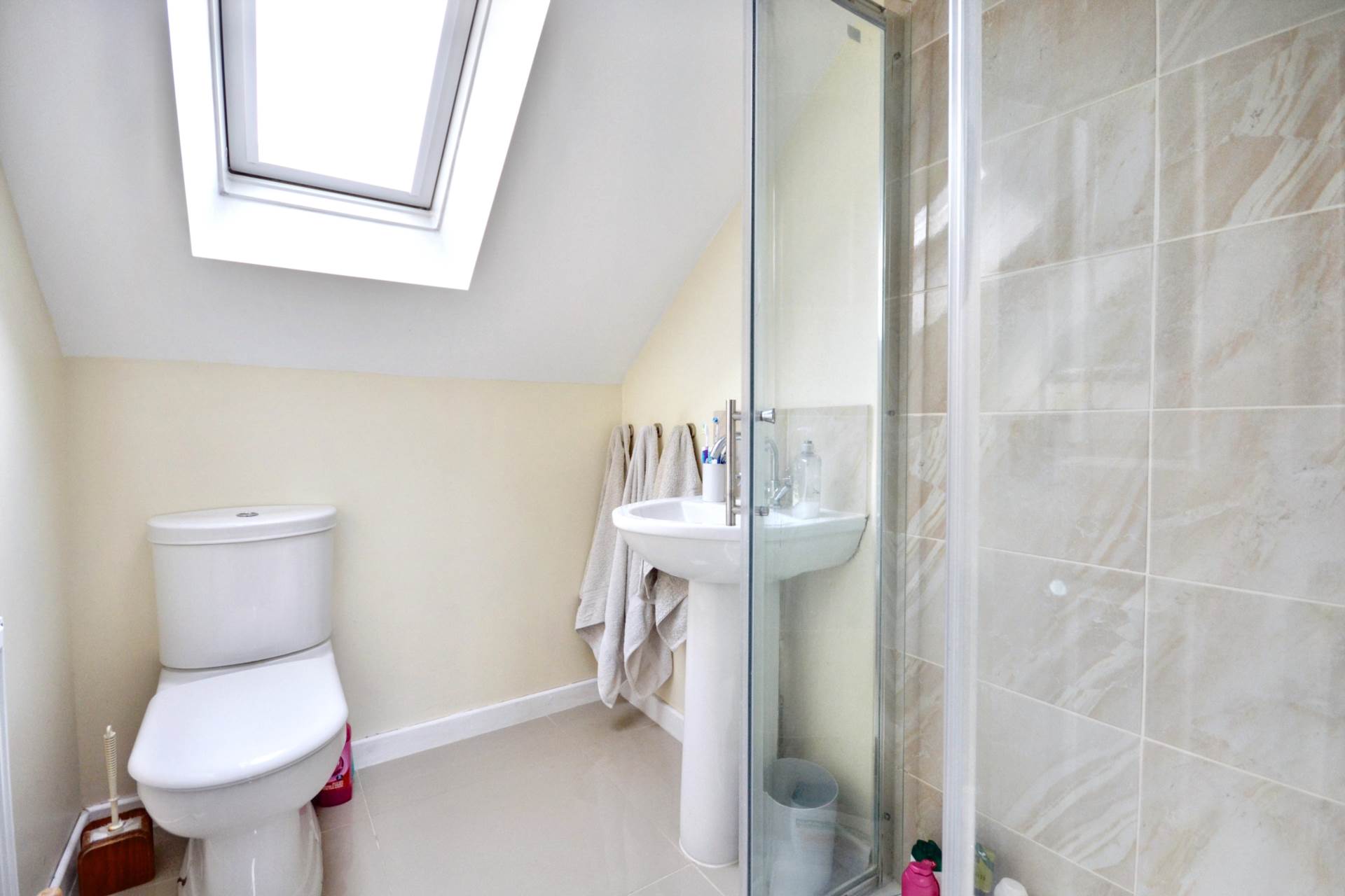 Cheltenham Road, Kinsham, Gloucestershire, Image 17