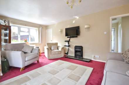 Cheltenham Road, Kinsham, Gloucestershire, Image 5