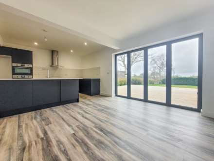 Blacksmiths Lane, Little Beckford, Gloucestershire, Image 5