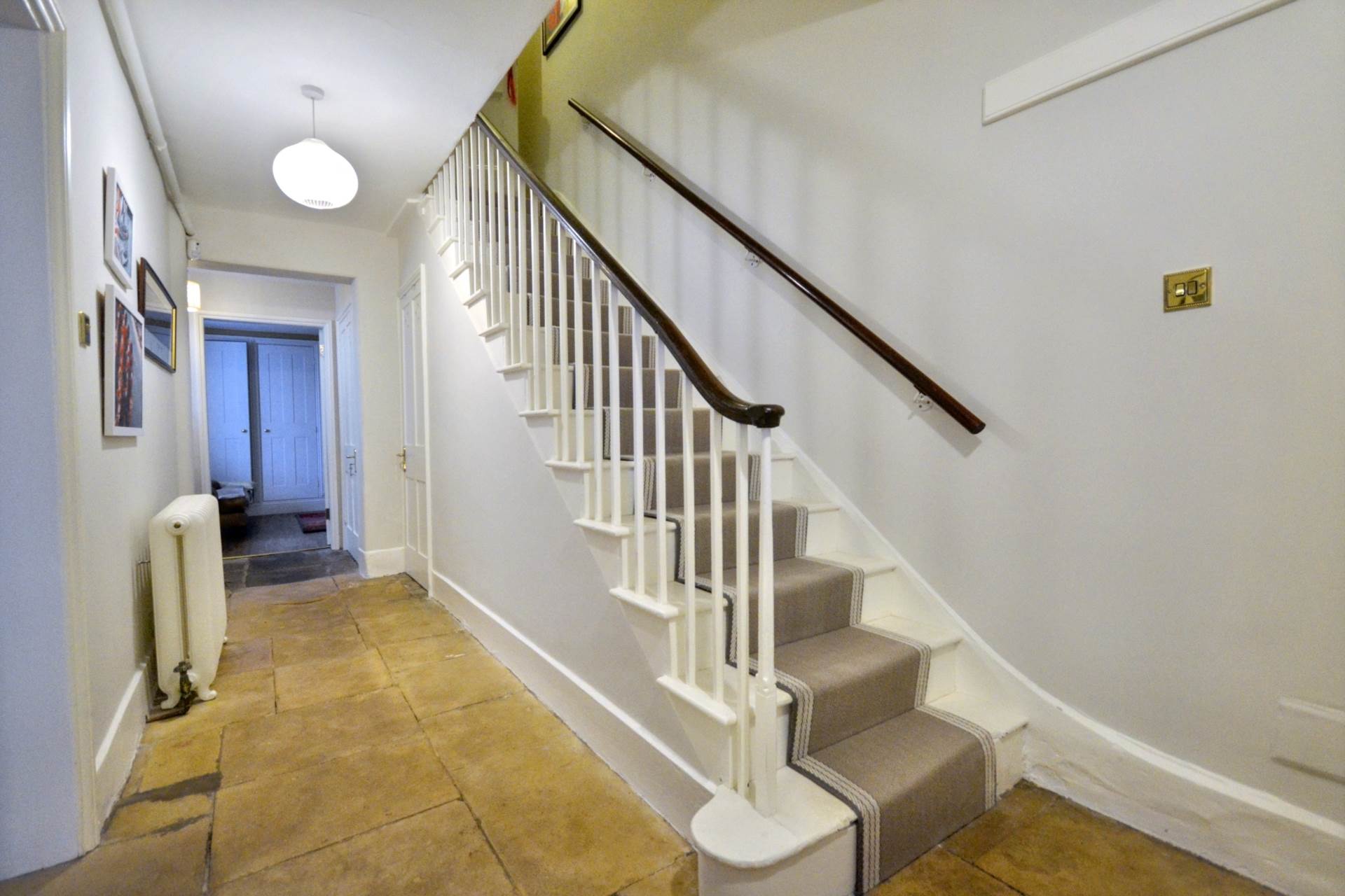 Pittville Lawn, Pittville, Cheltenham, Gloucestershire, Image 26