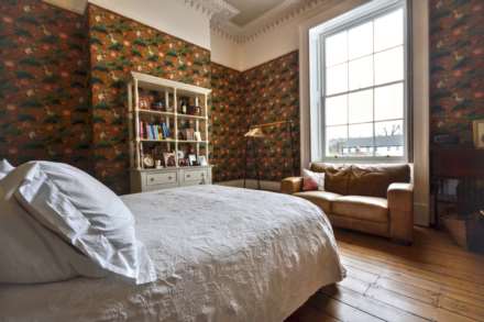 Pittville Lawn, Pittville, Cheltenham, Gloucestershire, Image 18