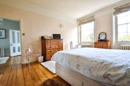 Pittville Lawn, Pittville, Cheltenham, Gloucestershire, Image 24