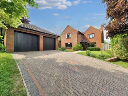 Mayalls Close, Tirley, Gloucestershire