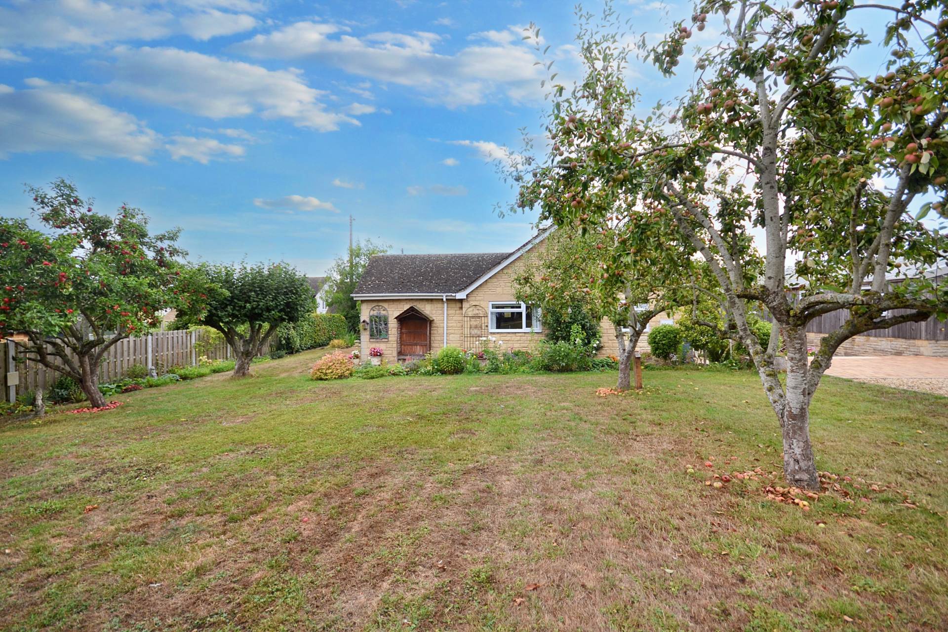 Newtown, Toddington, Cheltenham, Image 29