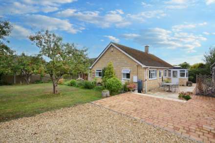 Newtown, Toddington, Cheltenham