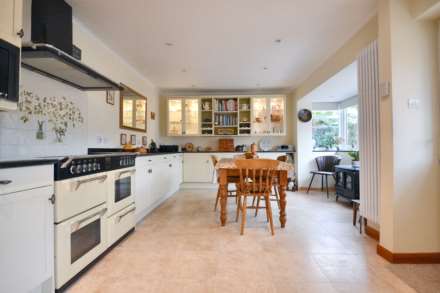 Newtown, Toddington, Cheltenham, Image 15