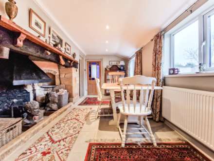 St Margarets Road, Alderton, Tewkesbury, Gloucestershire, Image 10