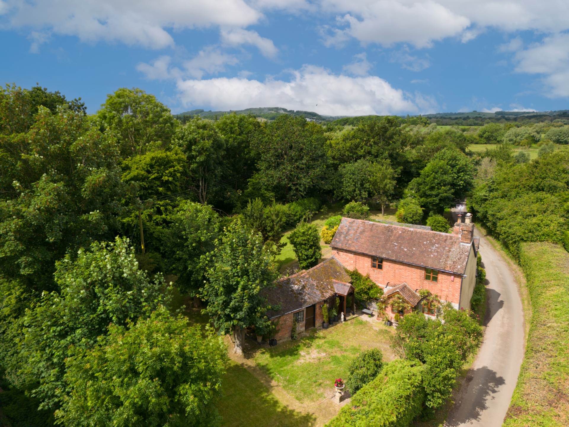 The Leigh, Gloucestershire, Image 23