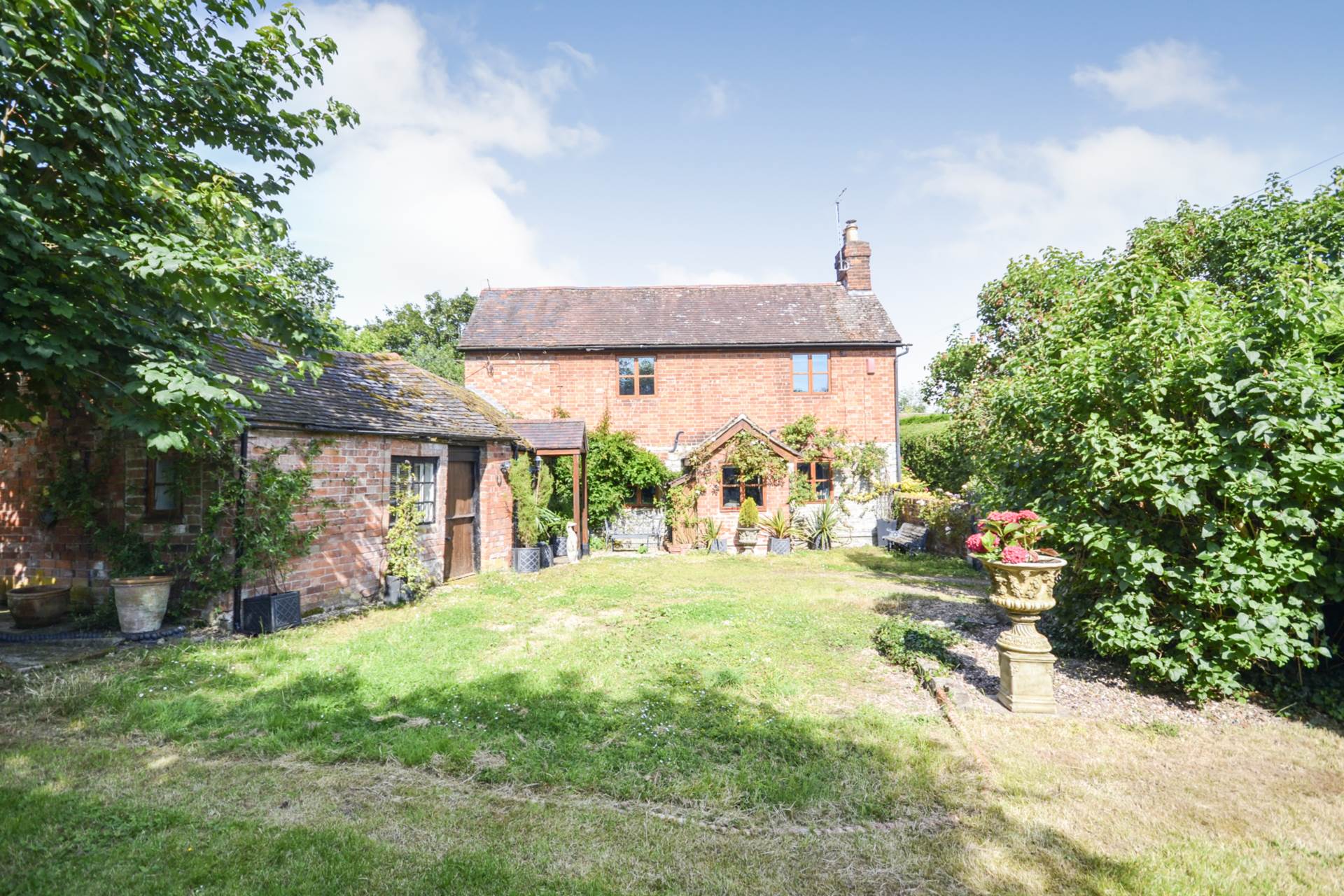 The Leigh, Gloucestershire, Image 27