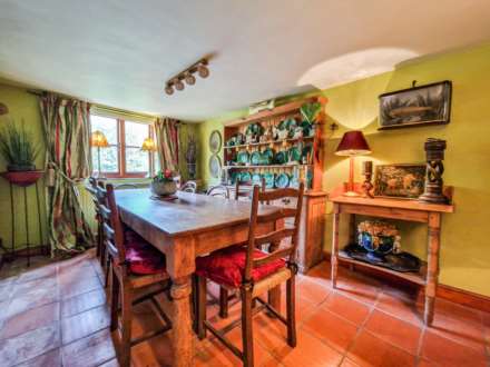 The Leigh, Gloucestershire, Image 10