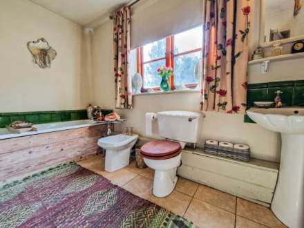 The Leigh, Gloucestershire, Image 21