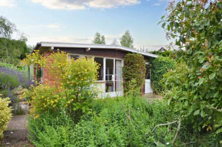 Corse Lawn, Gloucester, Gloucestershire, Image 11