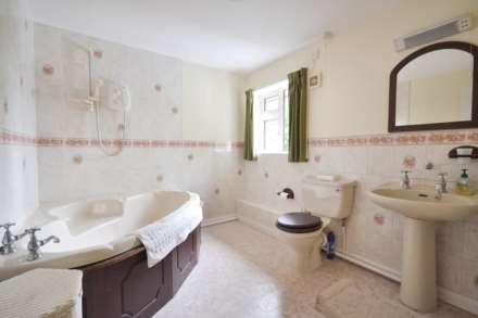 Corse Lawn, Gloucester, Gloucestershire, Image 23