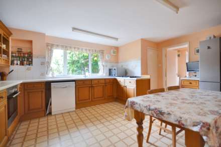 Corse Lawn, Gloucester, Gloucestershire, Image 6