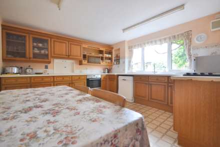 Corse Lawn, Gloucester, Gloucestershire, Image 7