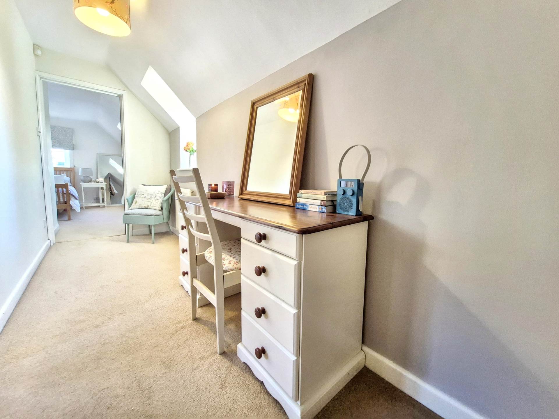 Main Road, Bredon, Tewkesbury, Gloucestershire, Image 20