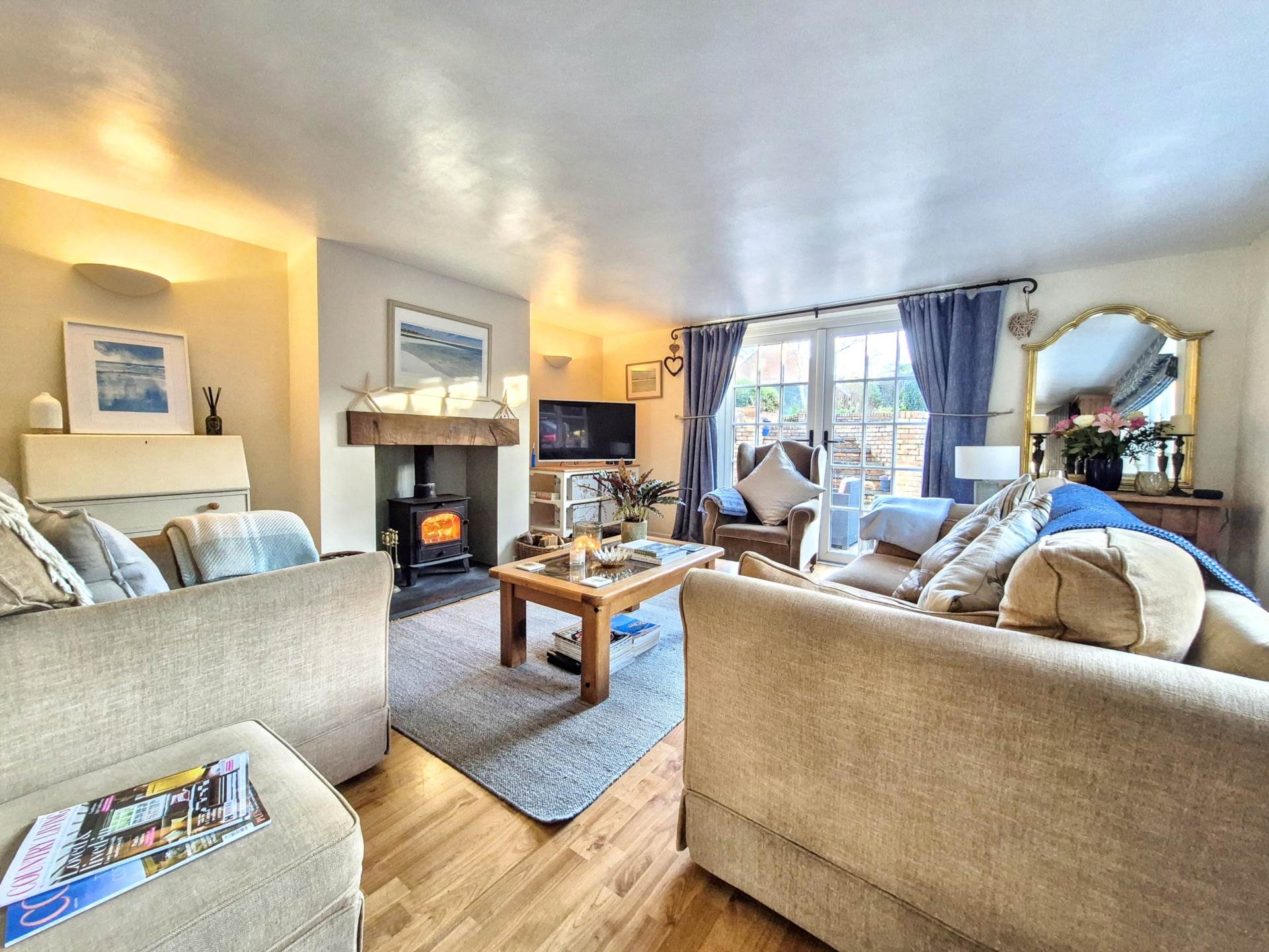 Main Road, Bredon, Tewkesbury, Gloucestershire, Image 3