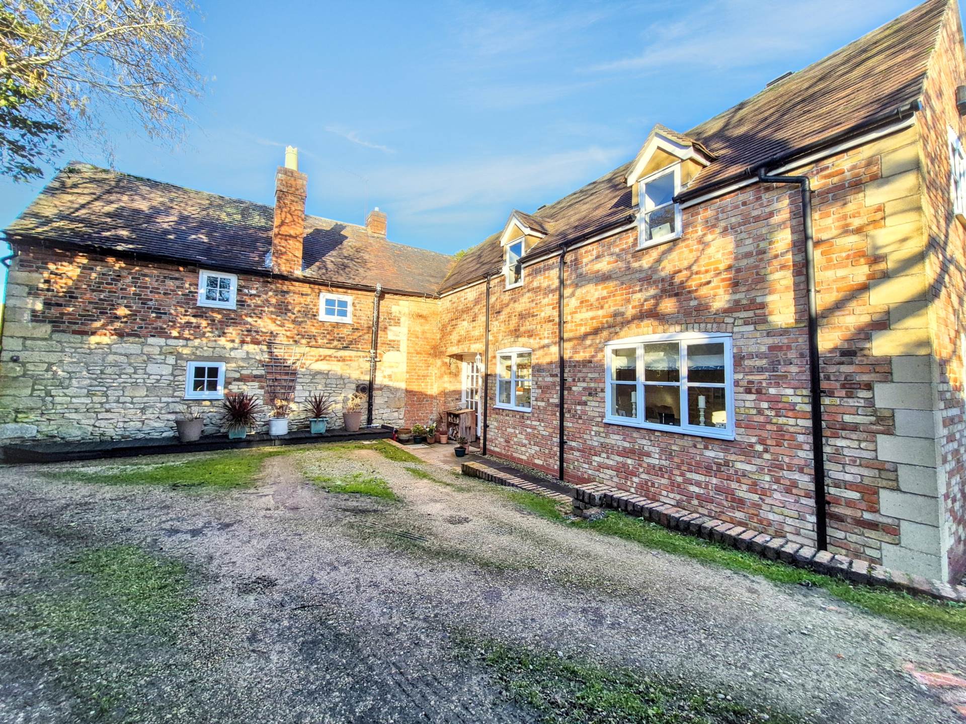 Main Road, Bredon, Tewkesbury, Gloucestershire, Image 36