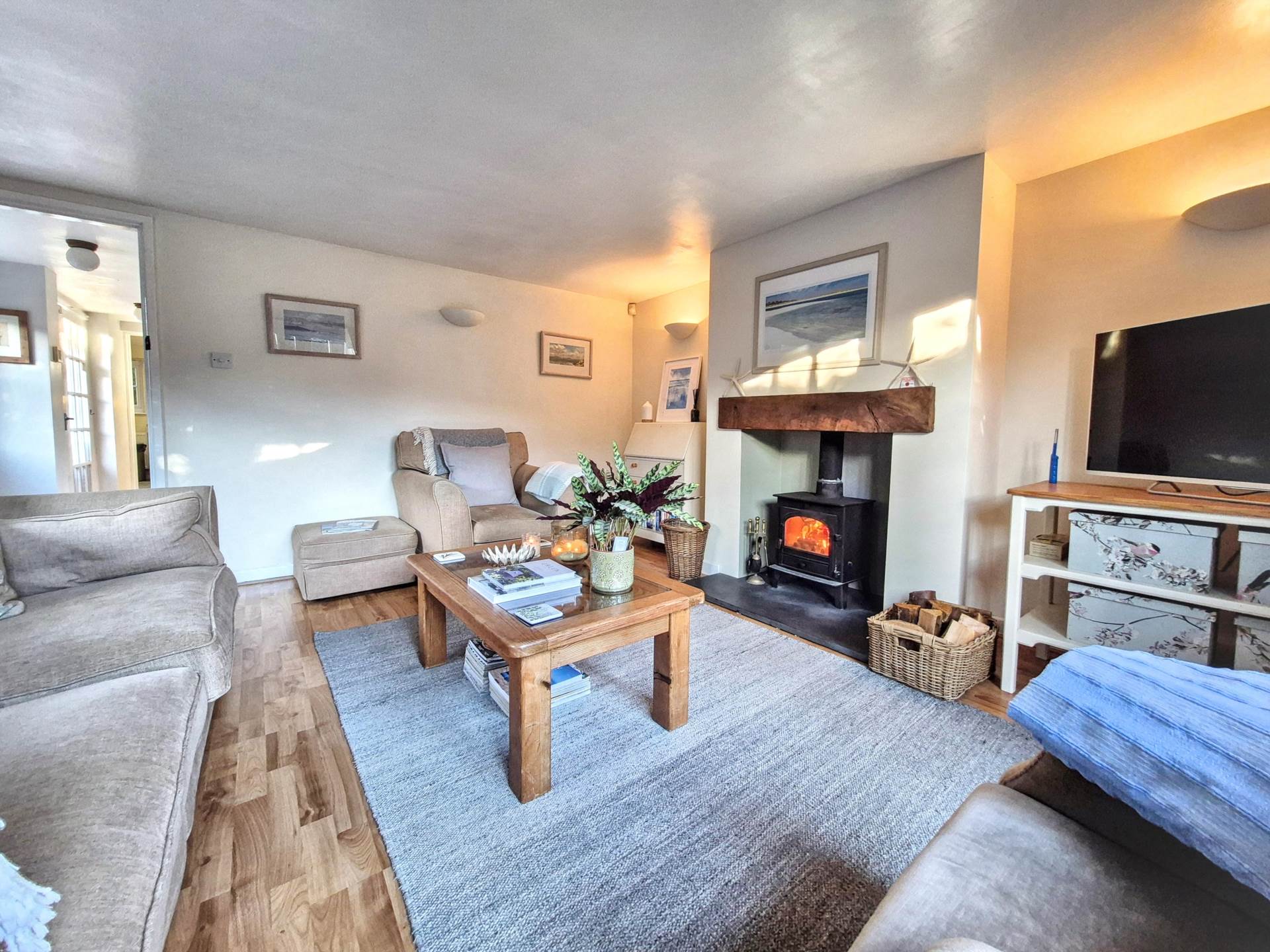 Main Road, Bredon, Tewkesbury, Gloucestershire, Image 4