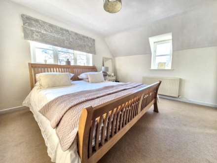 Main Road, Bredon, Tewkesbury, Gloucestershire, Image 23