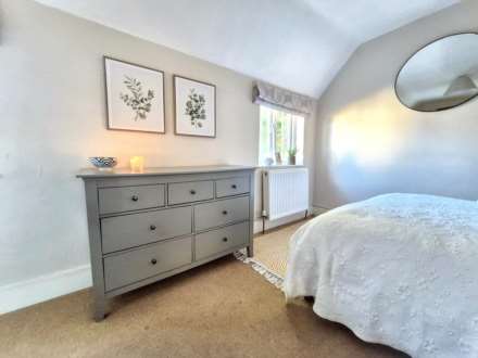 Main Road, Bredon, Tewkesbury, Gloucestershire, Image 26