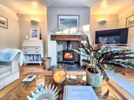 Main Road, Bredon, Tewkesbury, Gloucestershire, Image 5