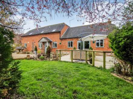 3 Bedroom Detached, Earls Croome, Upton Upon Severn, Worcestershire