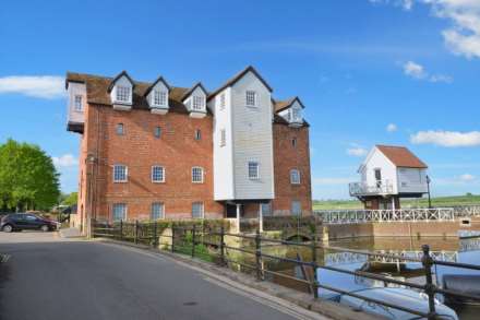 Mill Street, Tewkesbury, Gloucestershire, Image 26