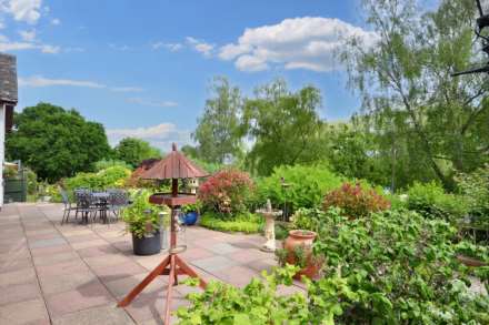 Strensham, Worcestershire, Image 10