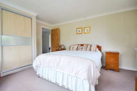 Strensham, Worcestershire, Image 28