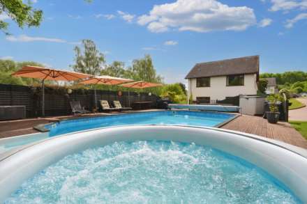 Strensham, Worcestershire, Image 33