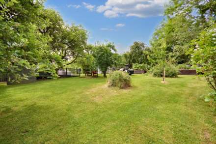 Strensham, Worcestershire, Image 39