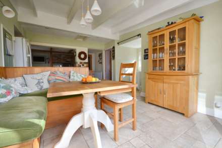 Willow Bank Road, Alderton, Tewkesbury, Gloucestershire, Image 13